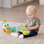VTech - Rouli Livre Papillon – Jouet Musical et Livre Bébé / de 9 Mois à 3 Ans – Version FR