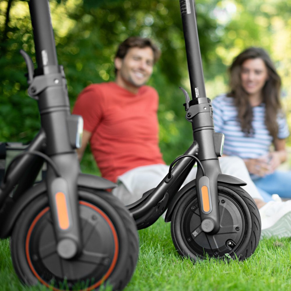 Trottinette électrique Segway Ninebot F40E (3) Trottinette electrique Segway Ninebot F40E 3